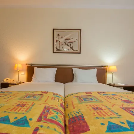 Express&suites - Real By Ihg 3* Lisboa