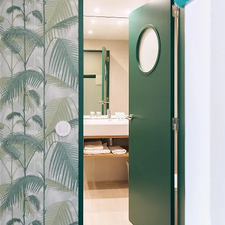 Express&suites - Real By Ihg 3*
