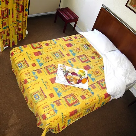 Express & - Principe Real By Ihg Hotell 3*
