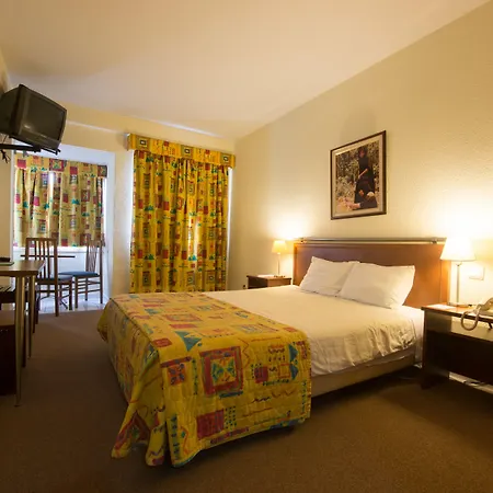 Express & - Principe Real By Ihg 3* Lisbon