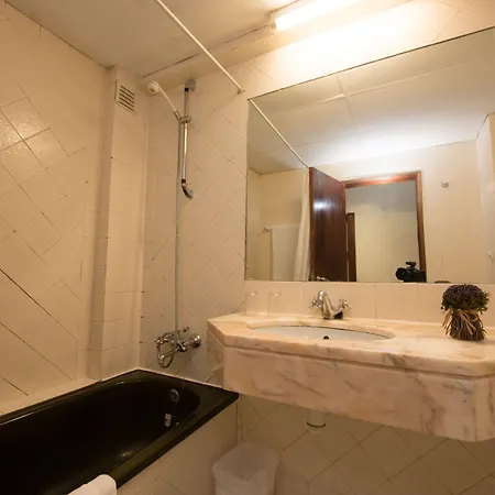 فندق Express & - Principe Real By Ihg 3*