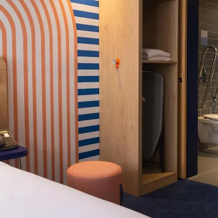 Express & - Principe Real By Ihg Hotel 3*