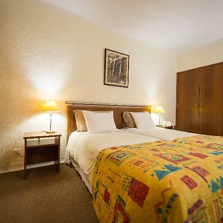 Express & - Principe Real By Ihg Lissabon