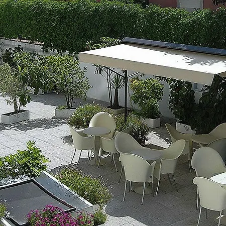Hotel Express & - Principe Real By Ihg Lissabon