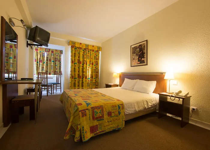 Express & - Principe Real By Ihg 3* Lisboa