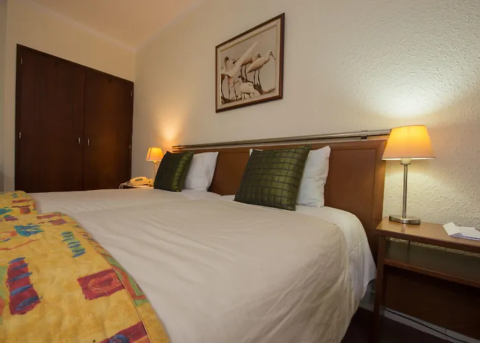 Hotel Express & - Principe Real By Ihg Lisboa