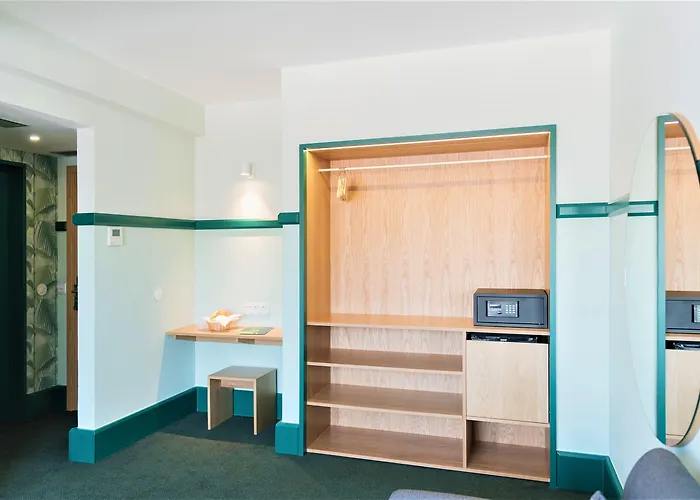 Express & - Principe Real By Ihg Hotel 3*